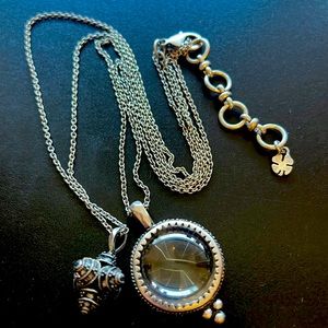 Lucky brand of 18” magnifying necklace